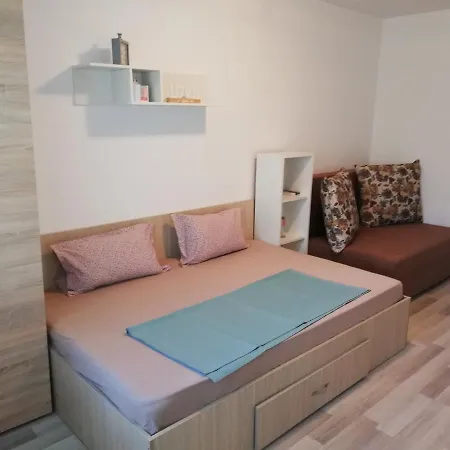 Appartamento Studio Nikos Năvodari